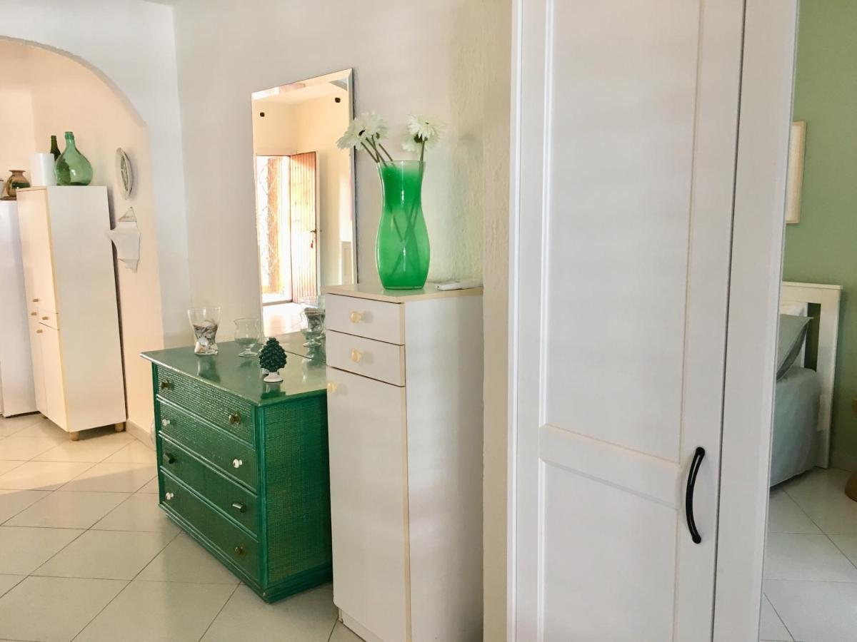 Baia Degli Dei - Living La Nike Apartment Giardini Naxos Ngoại thất bức ảnh